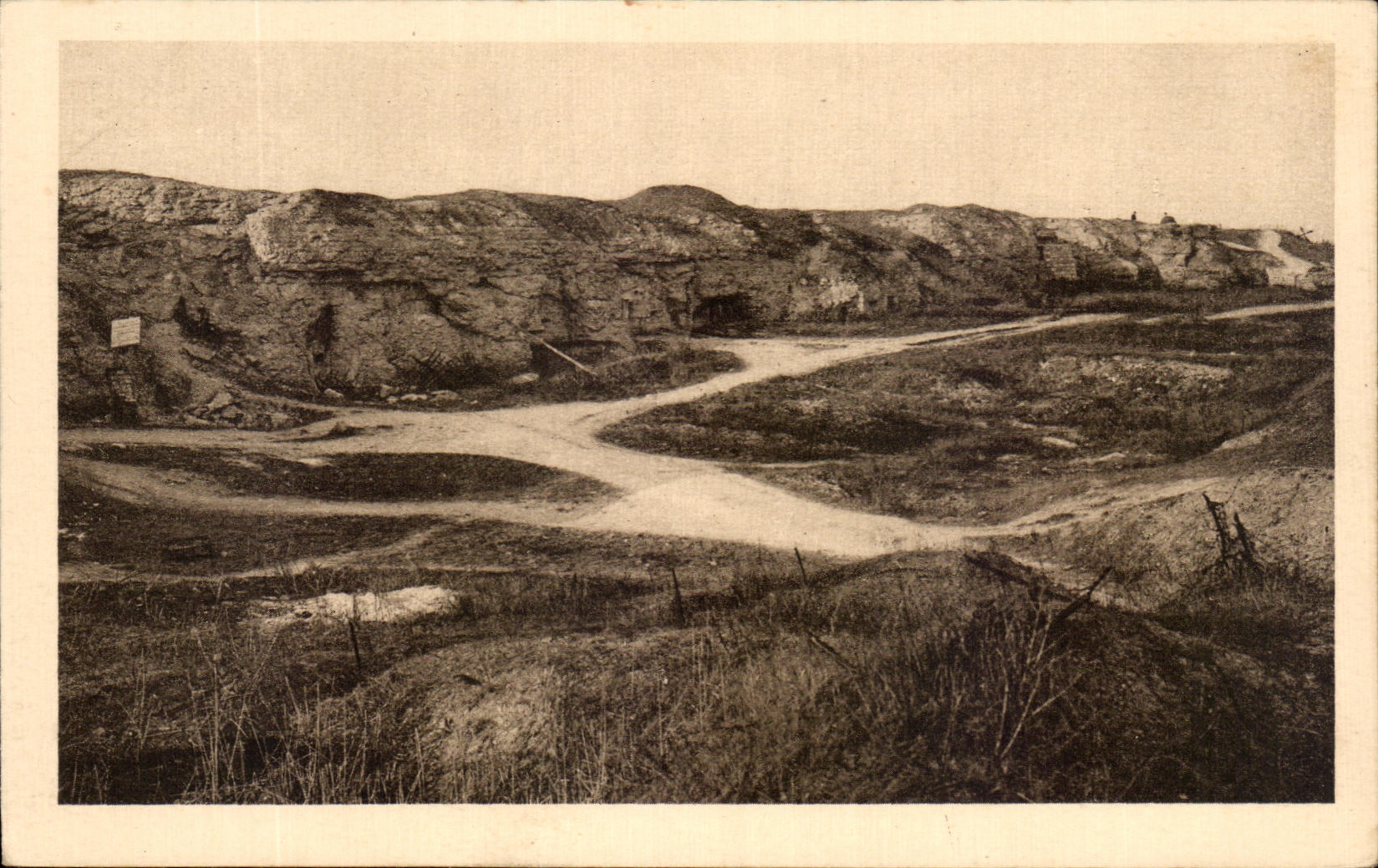 Fort de Douaumont — Ossuaire de Douaumont — Imp. Réunis de Nancy
