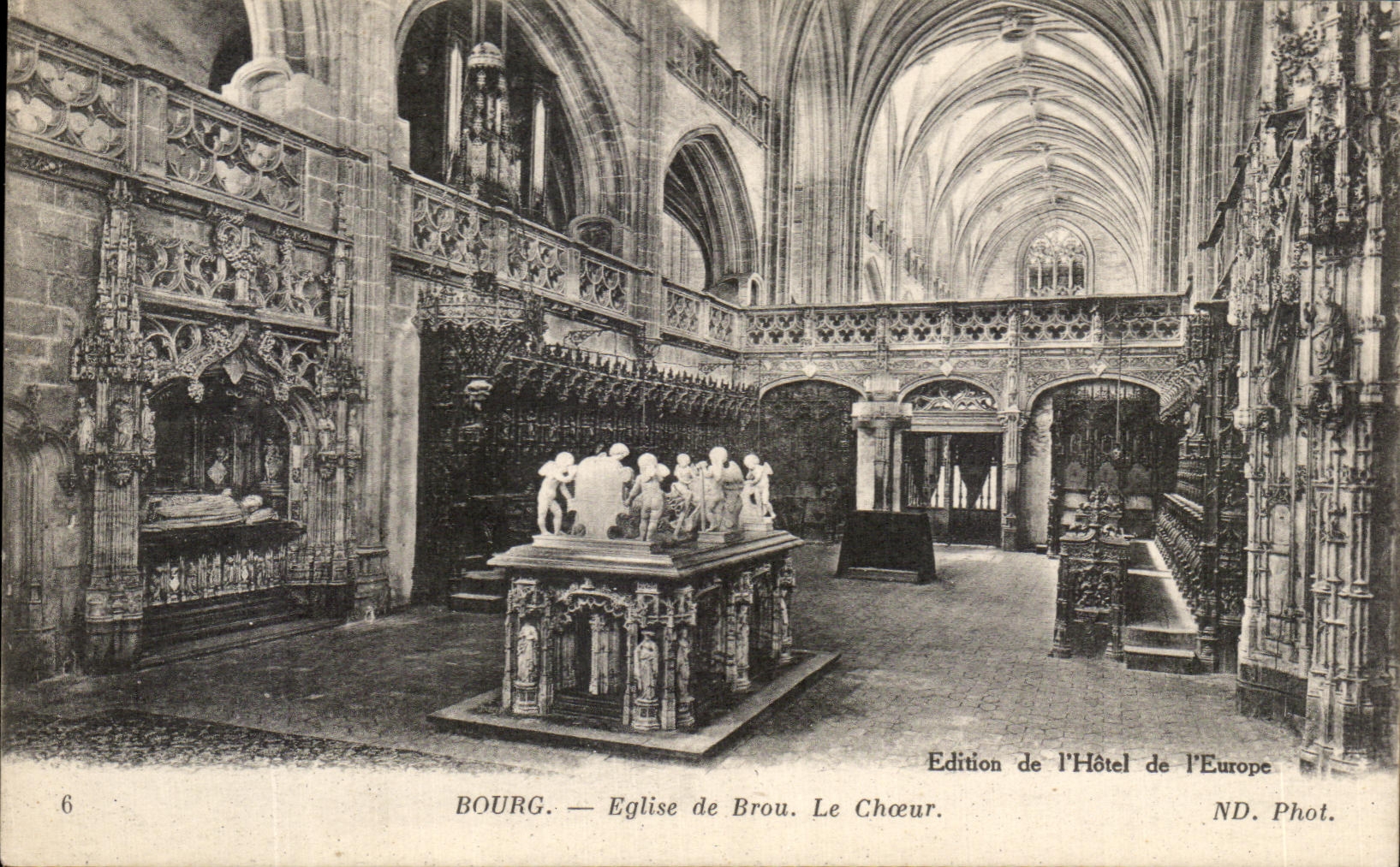 CPA Eglise de Brou Figure Le Choeur