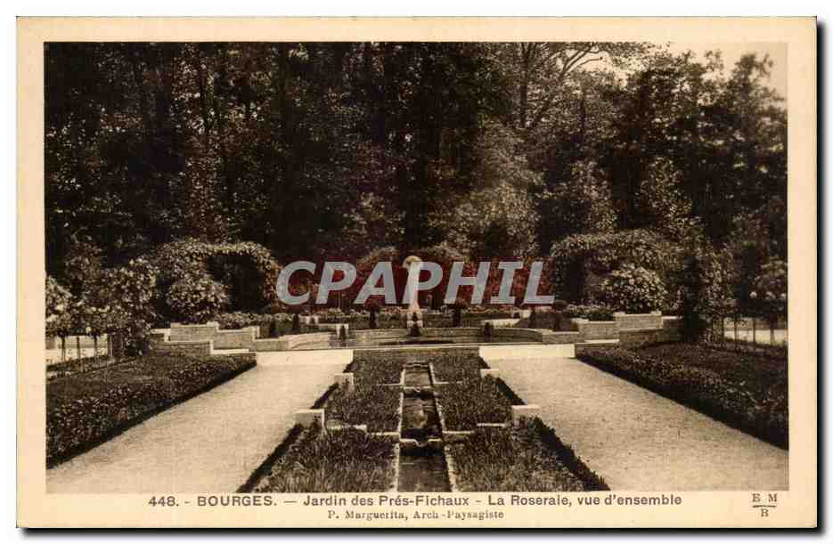 CPA Bourges Jardin des Pres Fichaux La Roseraie Vue D'ensemble 