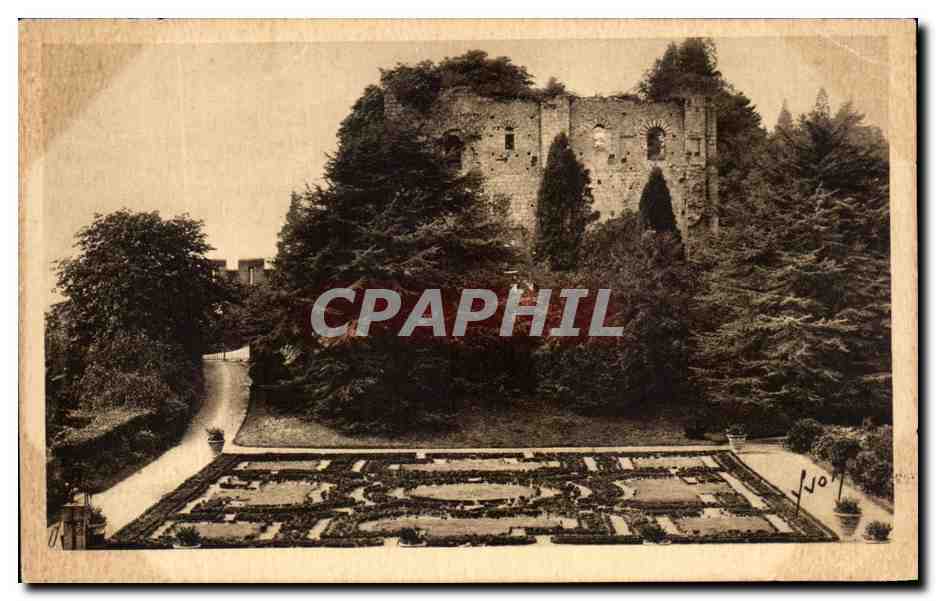 CPA Langeais Le Chateau Les Ruines