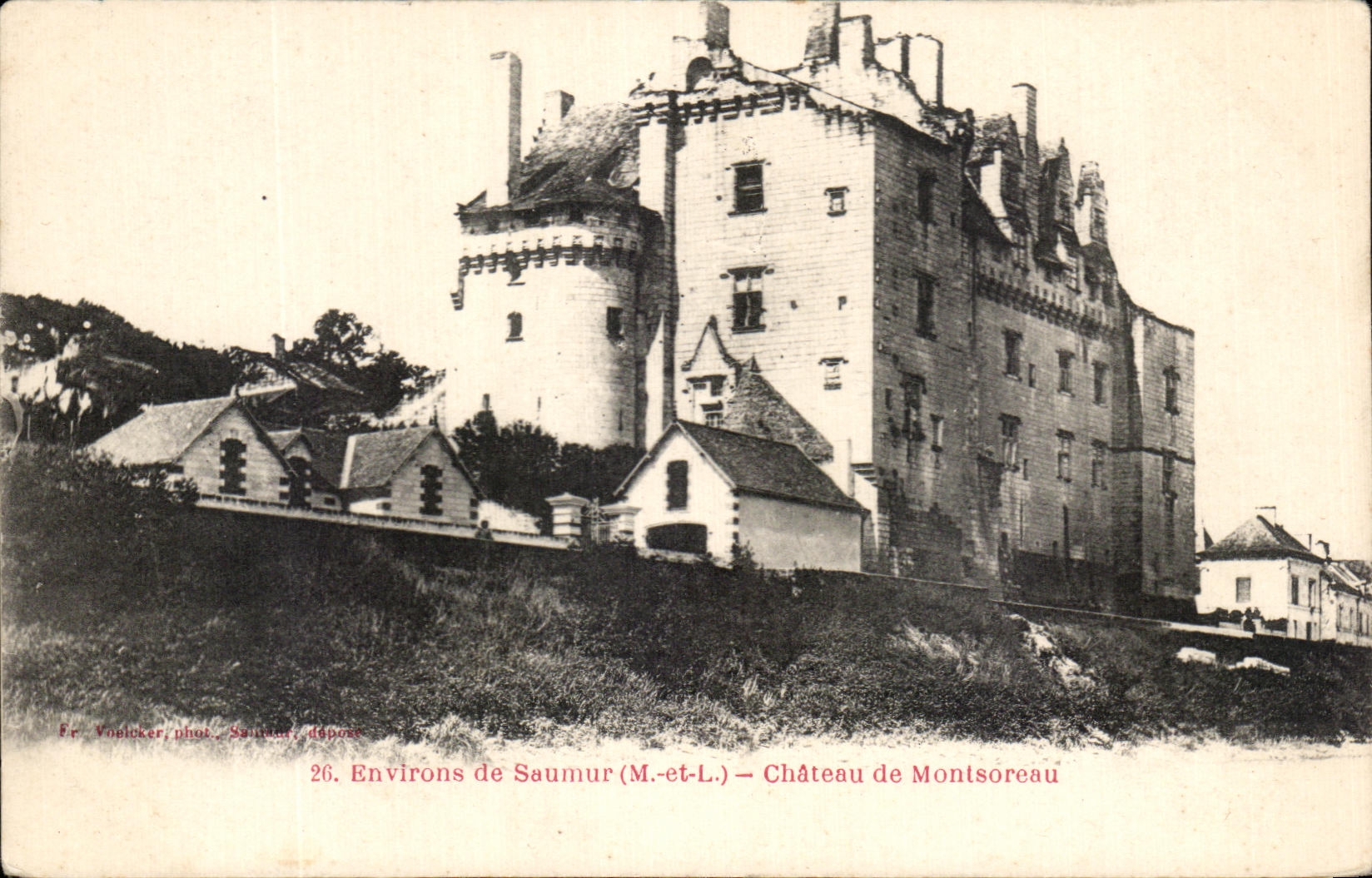 CPA Environs de Saumur Chateau de Montsoreau