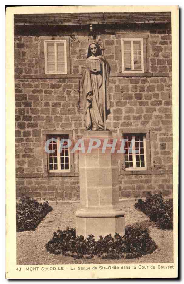 Mont Ste-Odile — Statue de Ste-Odile dans la Cour du Couvent — CPAPHIL 43