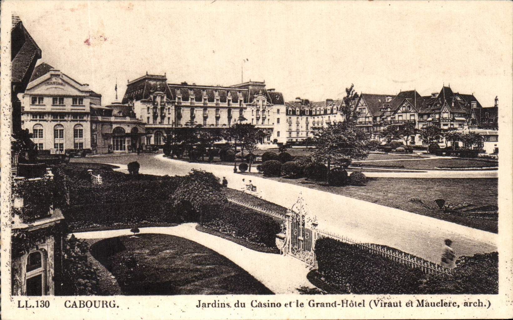 Cabourg — Jardins du Casino et le Grand-Hôtel — Viraut et Mauclerc, arch.