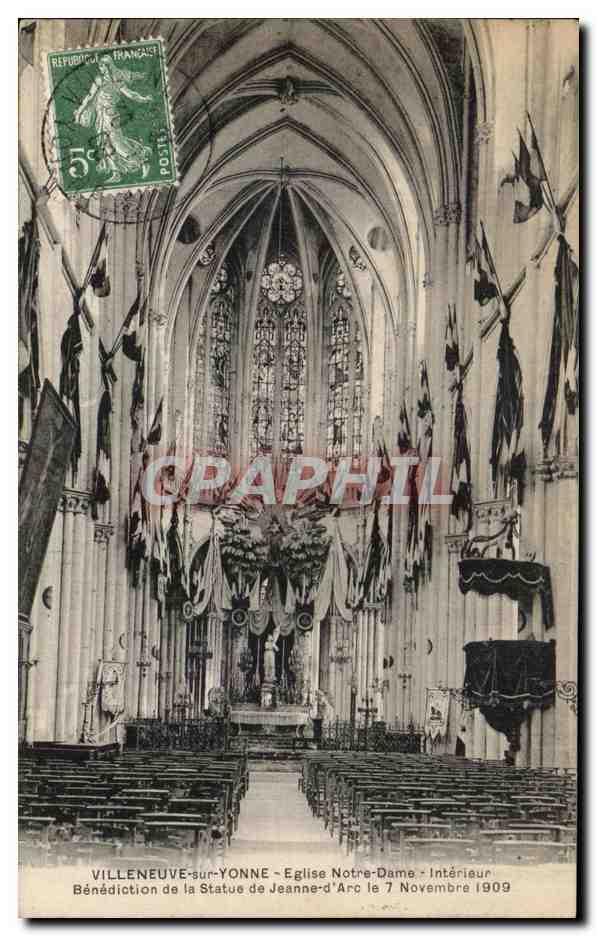 Villeneuve-sur-Yonne - Kirche Notre-Dame - Innenraum — Segnung der Statue der Jeanne d'Arc am 7. November 1909