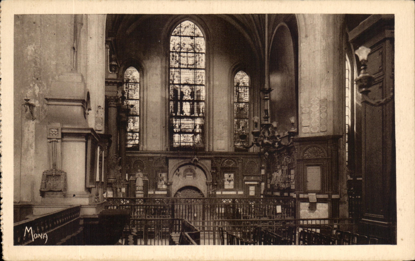 CPA Eglise Saint Gervais Paris Chapelle St Philomene Siege d'Une Confrerie Celebre Les Sculptures Du