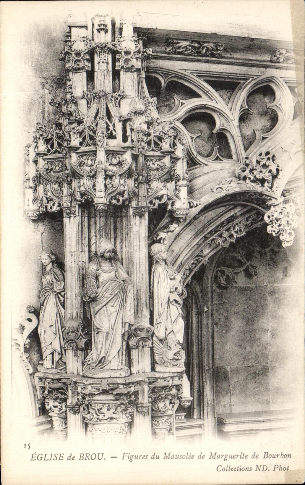 CPA Eglise de Brou Figures du Mausolee de Marguerite de Bourbon