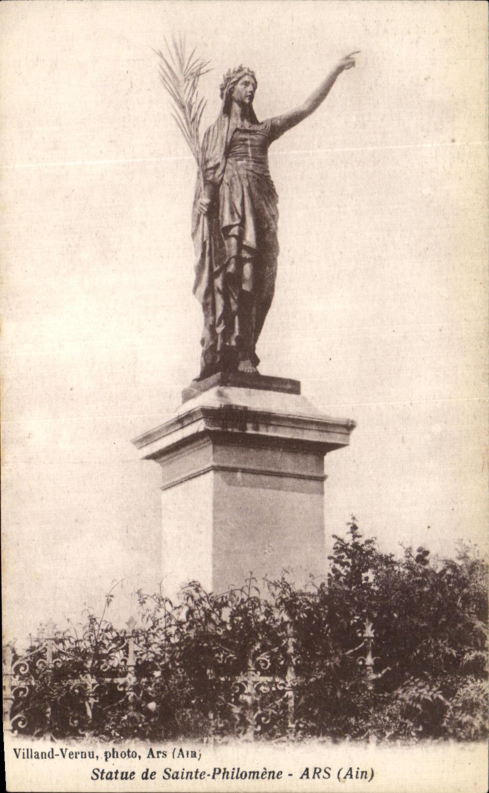 Statue de Sainte-Philomène — Ars (Ain) — Villand-Vernu