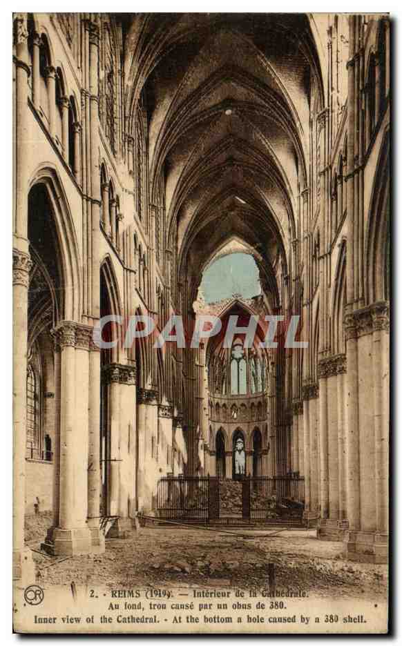 CPA Reims Interieur De La Cathedrale Militaria