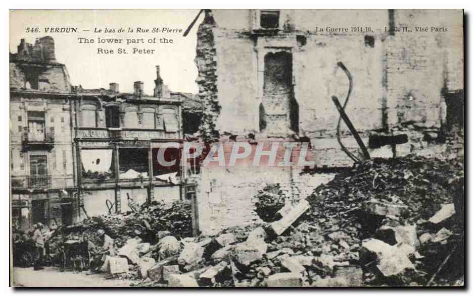 CPA Verdun Le bas de la Rue St Pierre Militaria