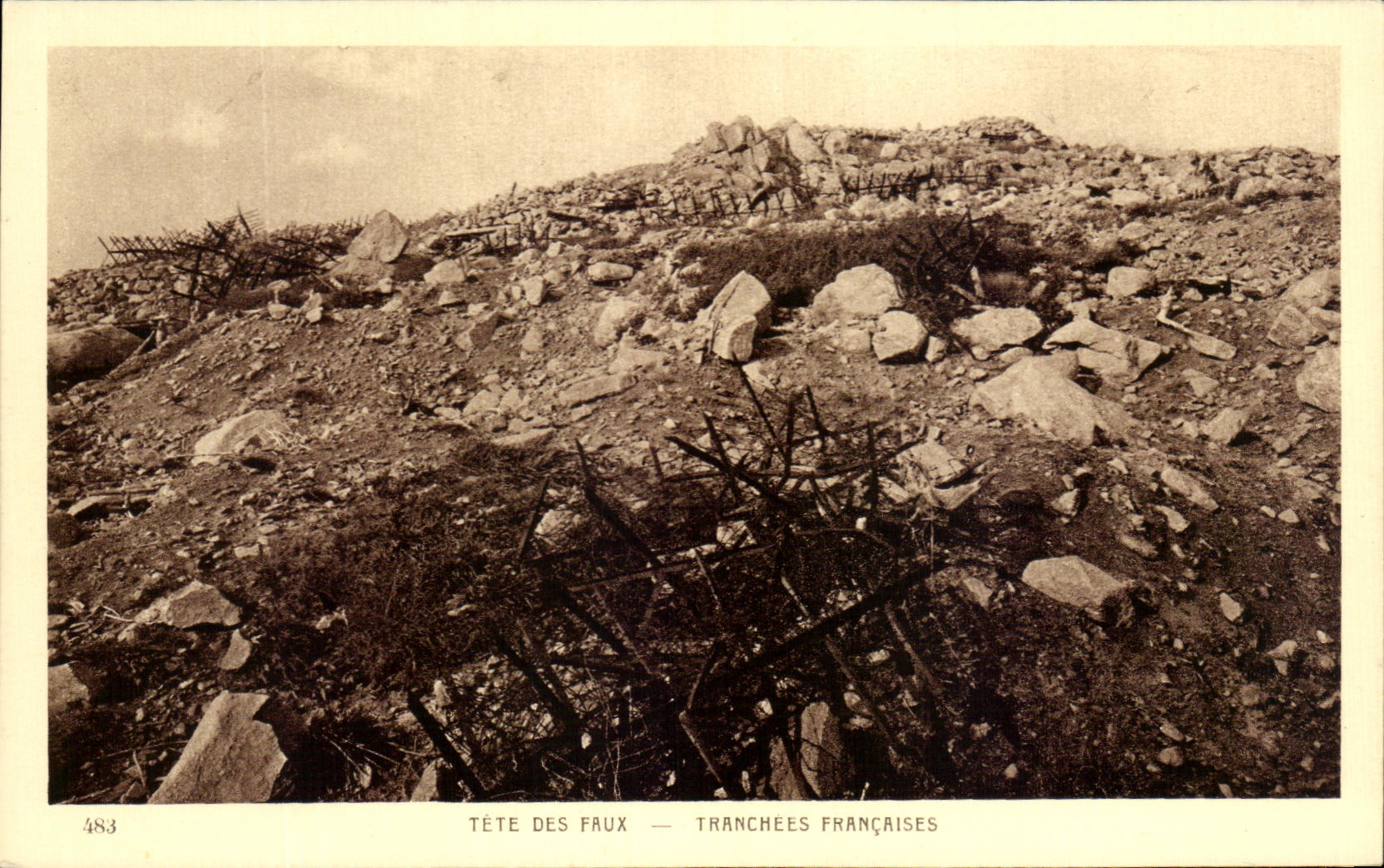CPA Tete Des Faux Tranchees Francaises Militaria 