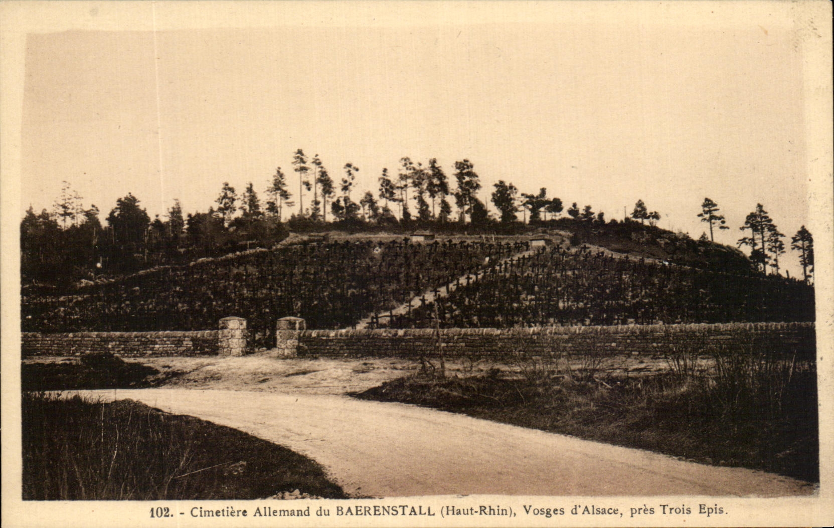 Cimetière Allemand du BAERENSTALL (Haut-Rhin), Vosges d'Alsace, près Trois Epis — n° 102 — éditeur J. Kuntz