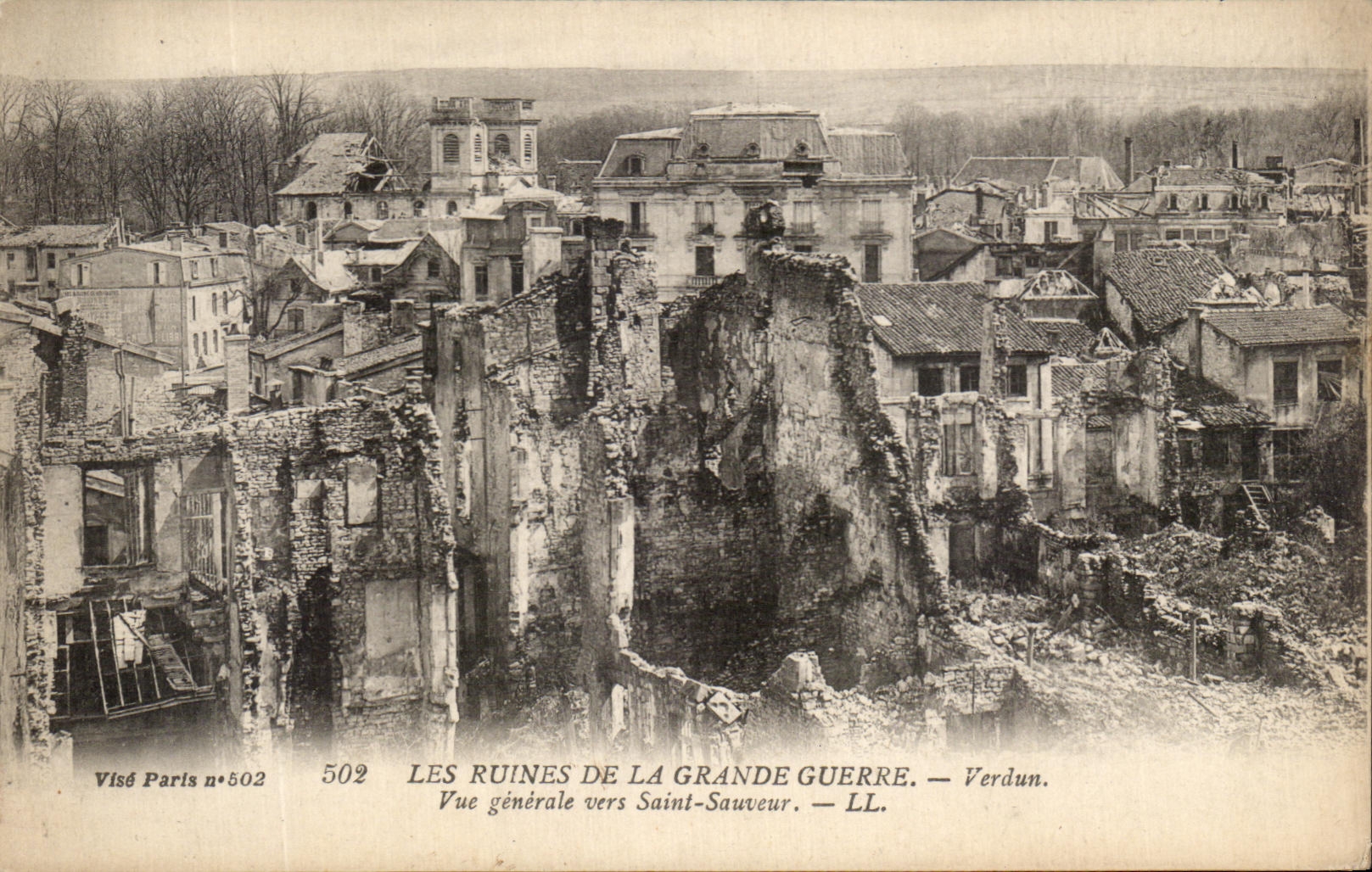 Les ruines de la Grande Guerre — Verdun. Vue générale vers Saint-Sauveur — LL.