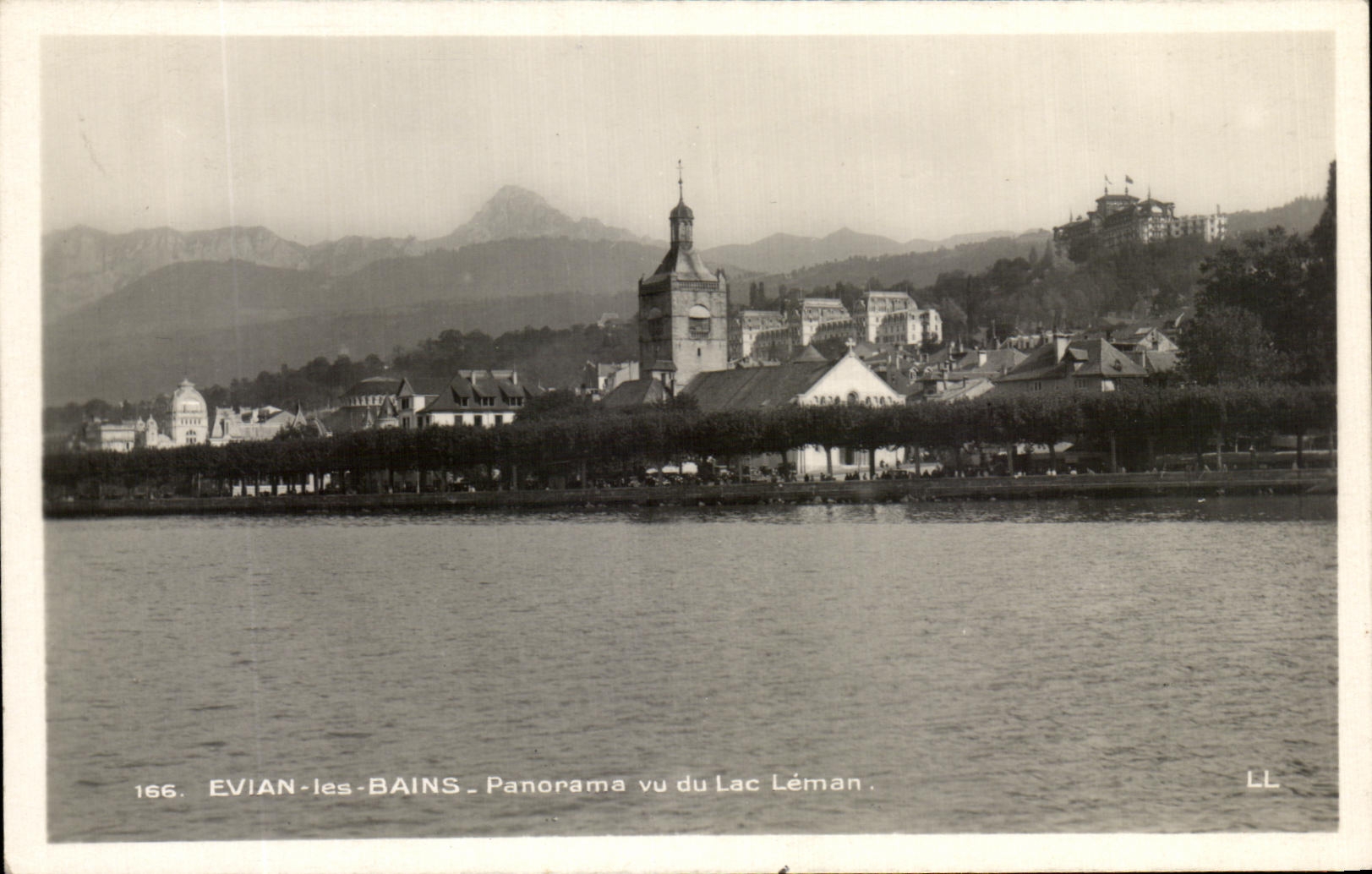 EVIAN-les-BAINS — Panorama vu du Lac Léman — LL, n°166