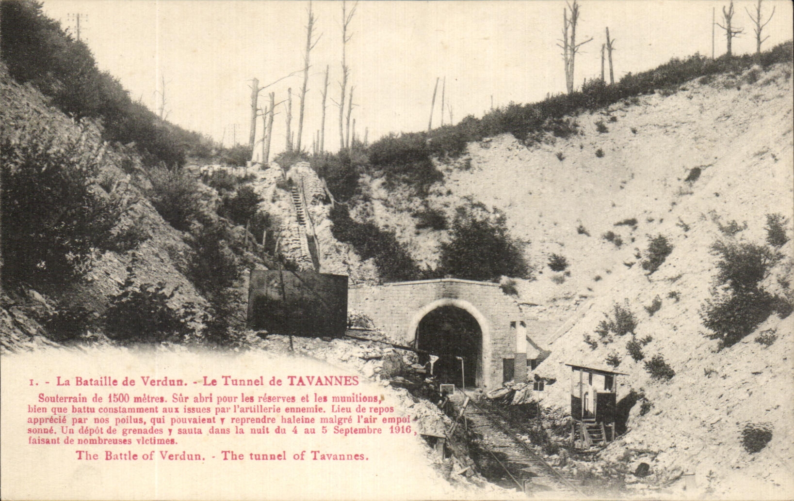 CPA La Bataille de Verdun Le Tunnel de Tavannes 