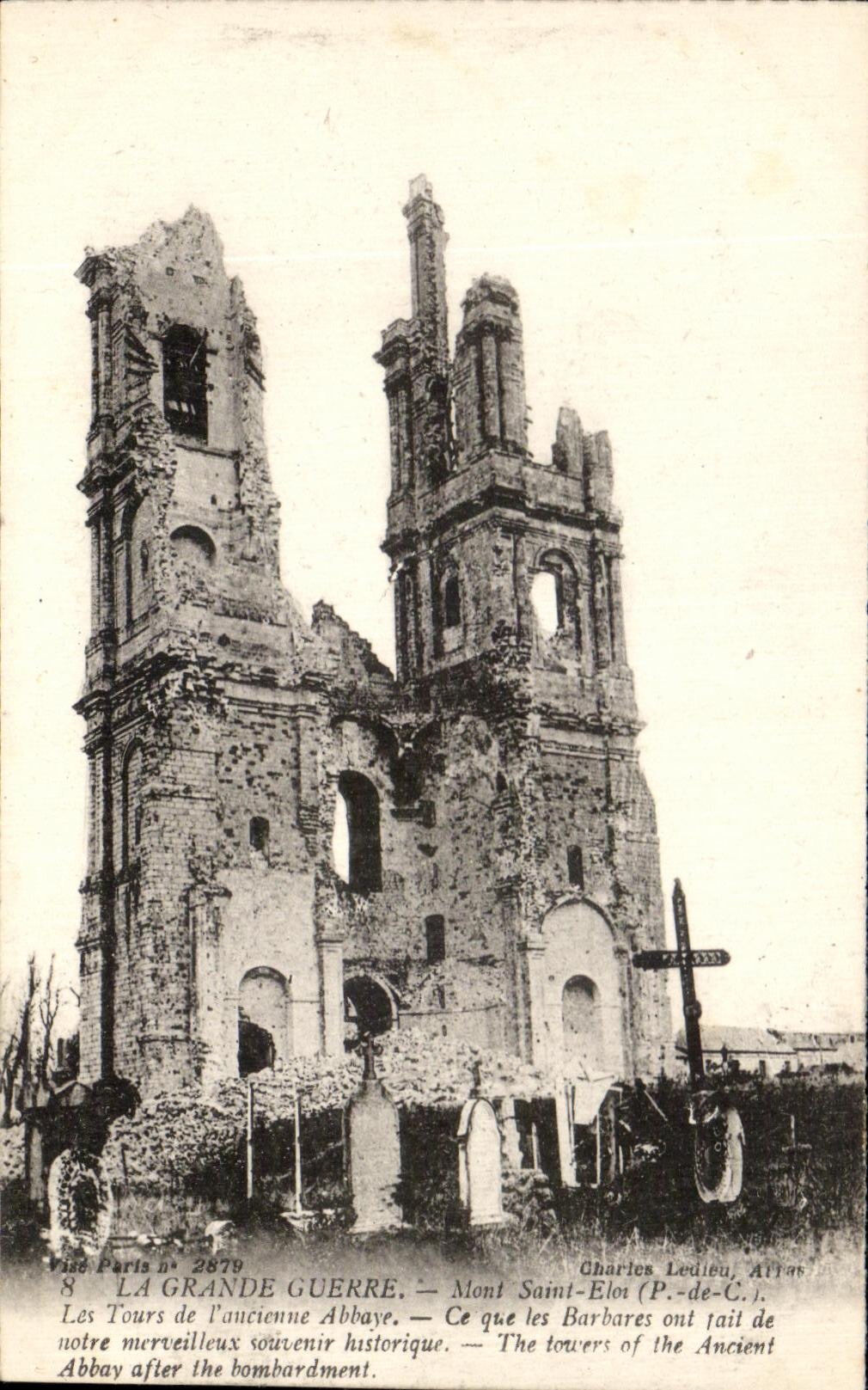 CPA La Grande Guerre Mont Saint Eloi Les Tours de l'ancienne Abbaye Militaria