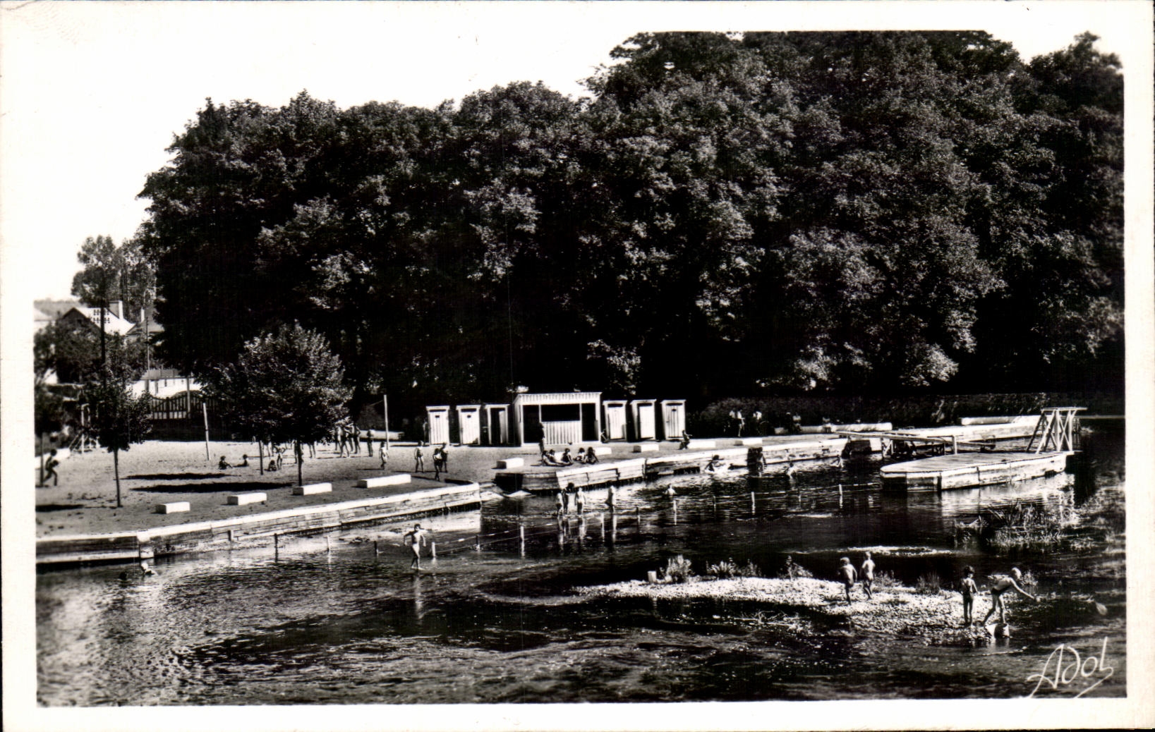 CPSM Pont De Gennes La Piscine Et Les Cabines