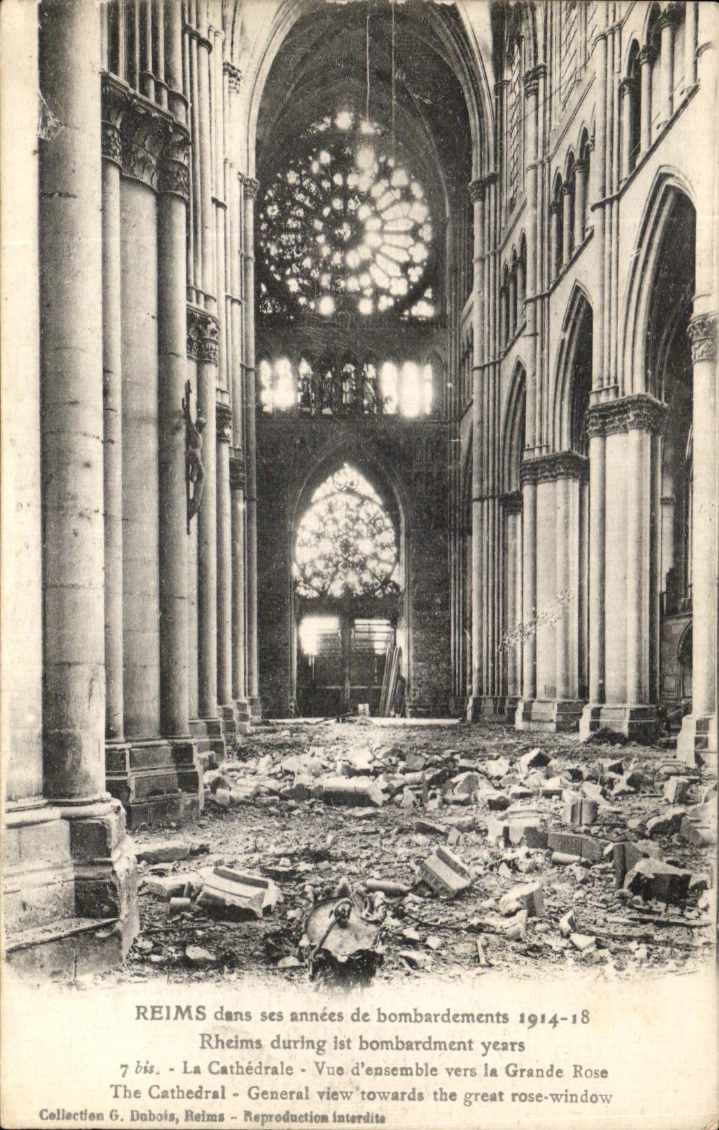 CPA Reims dans ses annees de Bombardements Militaria 