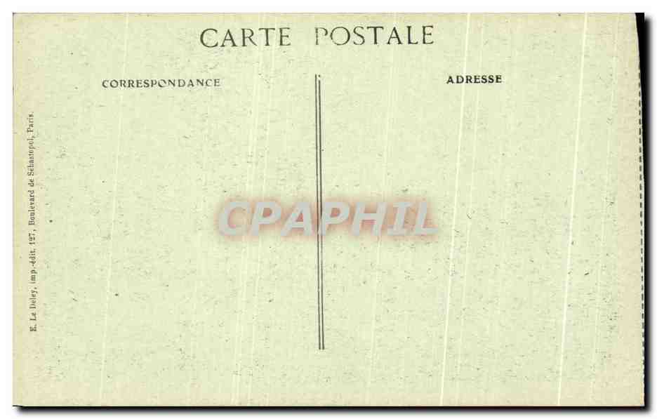 Arras — Panorama des Environs de l'Hôtel de Ville après divers Bombardements — E. Ruff — Rückseite