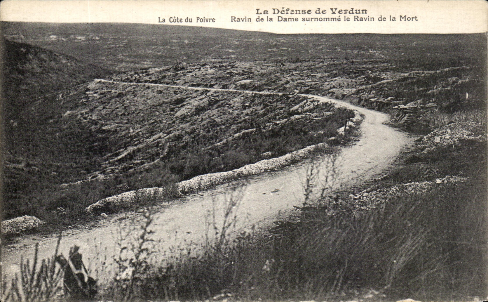 La Défense de Verdun — Ravin de la Dame surnommé le Ravin de la Mort — Phototype J.-M. Combiet, Mâcon