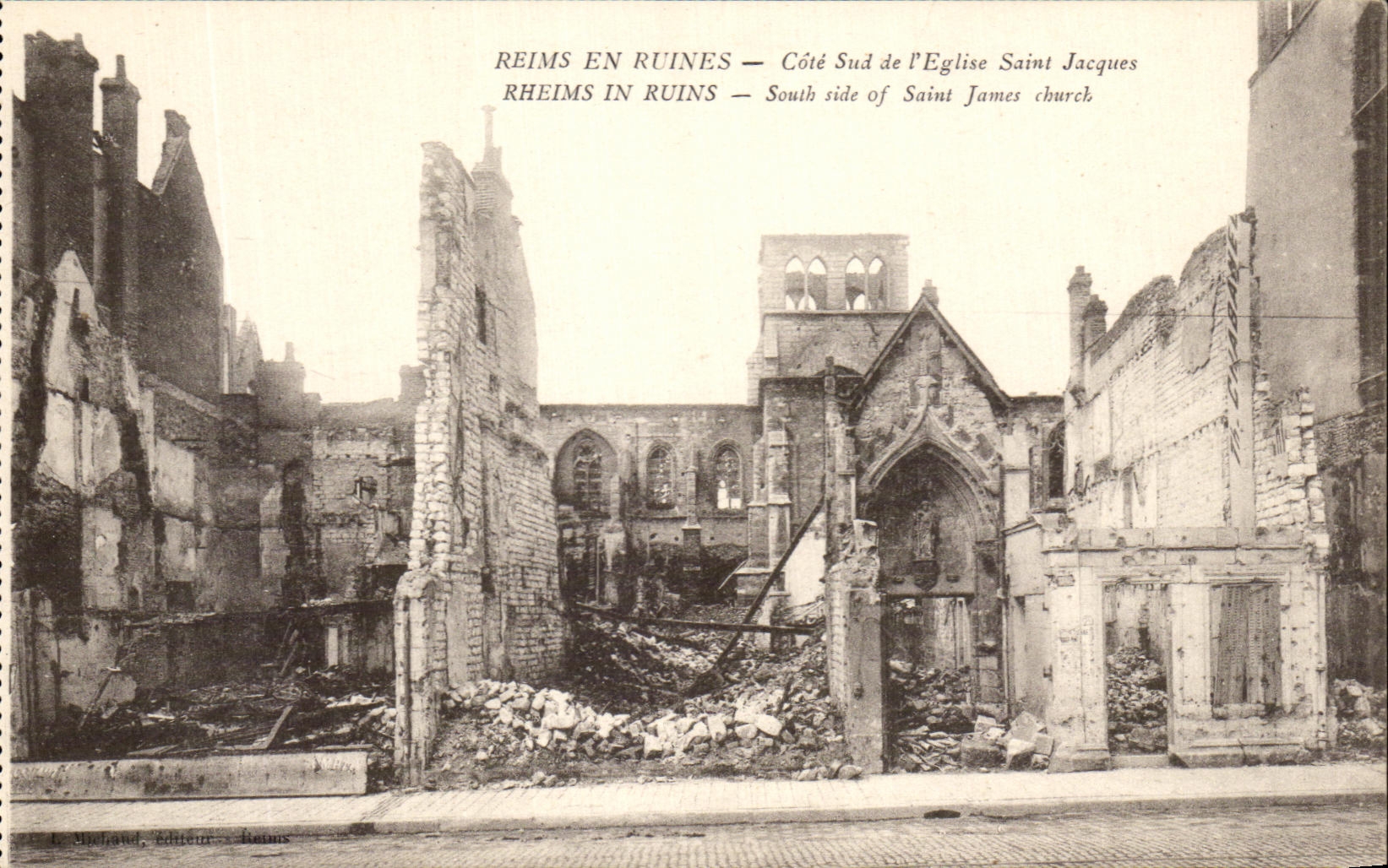 CPA Reims En Ruines Cote Sud de L'Eglise Saint Jacques Militaria