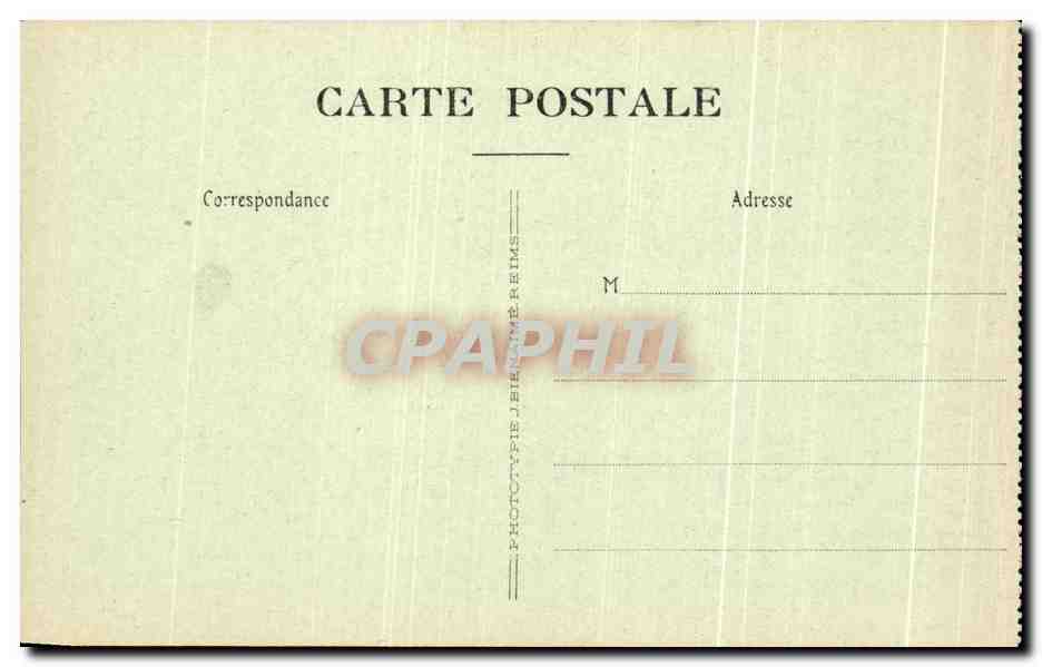 CPA Reims En Ruines ce qui reste des vieilles Maison de la Place des Marches Militaria — Verso
