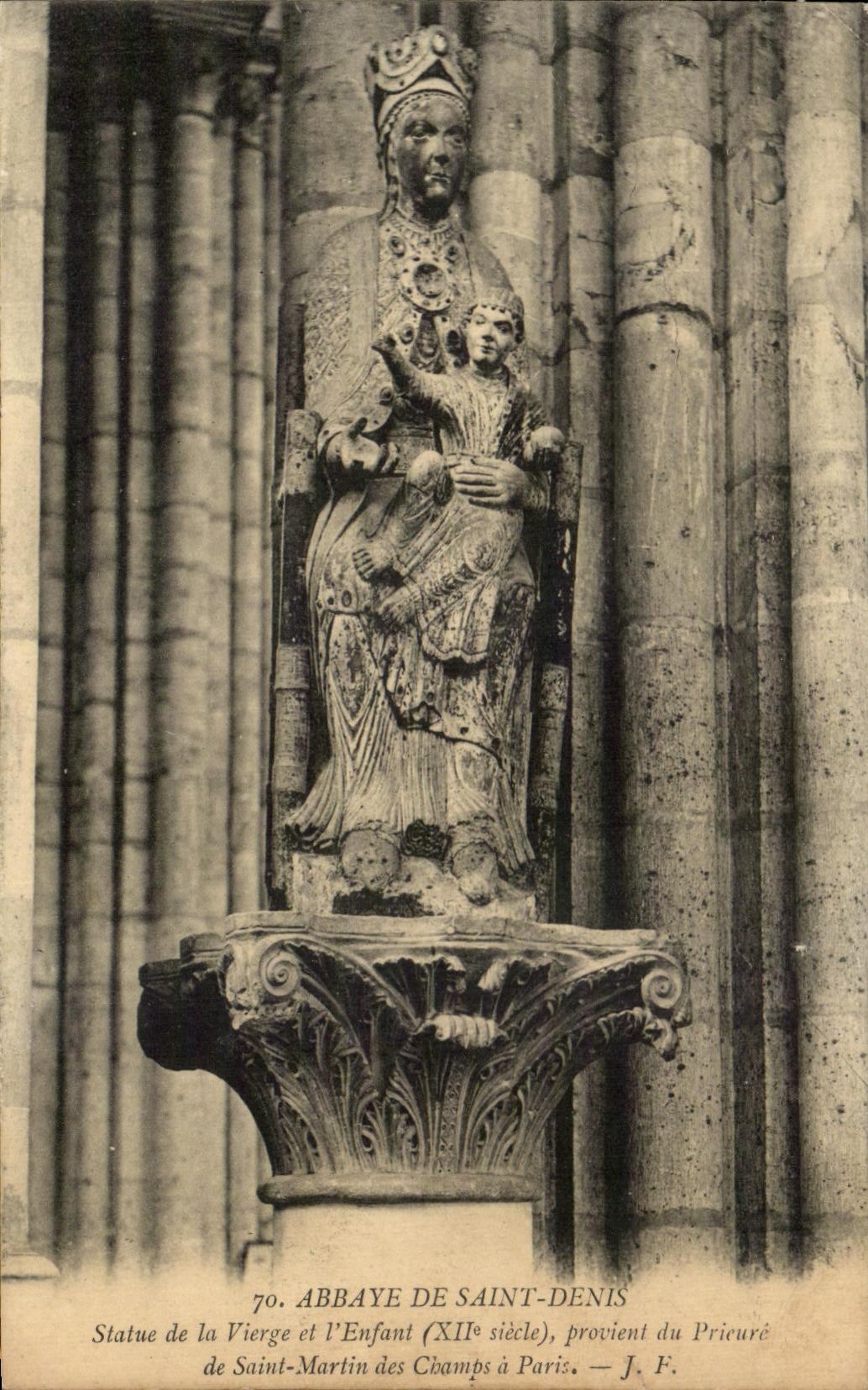 Statue de la Vierge et de l'Enfant à l'Abbaye de Saint-Denis — J. F.