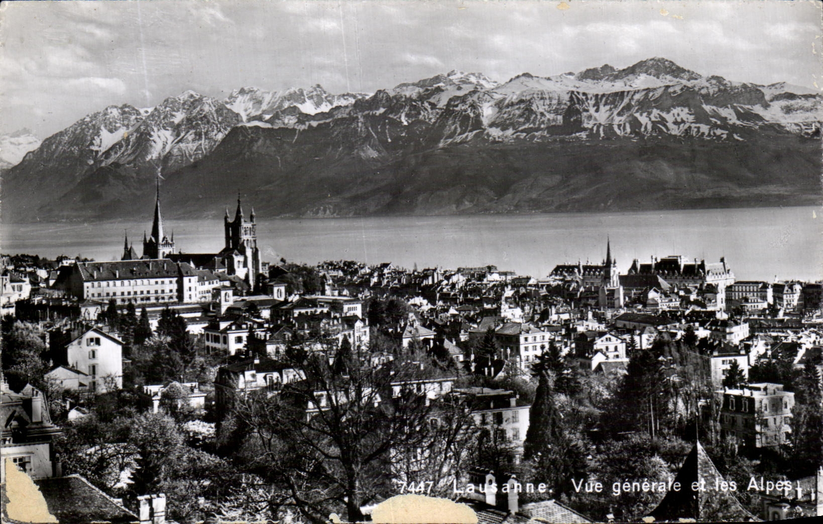 CPSM lausanne Vue generale et les Alpes