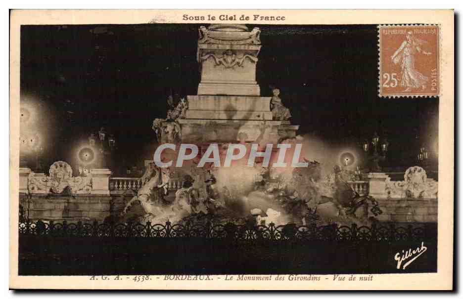 CPA Sous Le Ciel De France Bordeaux Le Monument Des Girondins Vue De Nuit