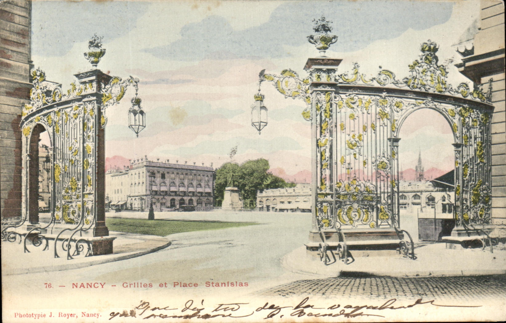 CPA Nancy Grilles et Place Stanislas