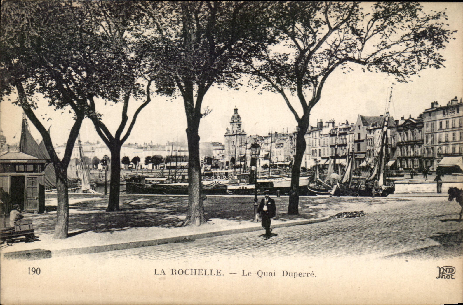 La Rochelle — Le Quai Duperré — JND Phot.