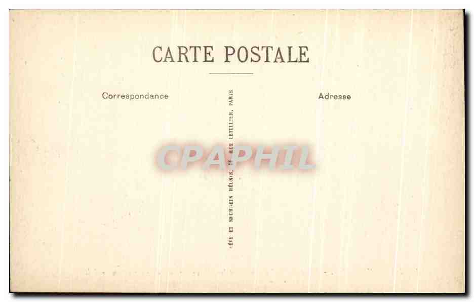CPA La Rochelle Tour de la Lanterne et les Chantiers de Construction Bateaux — Verso