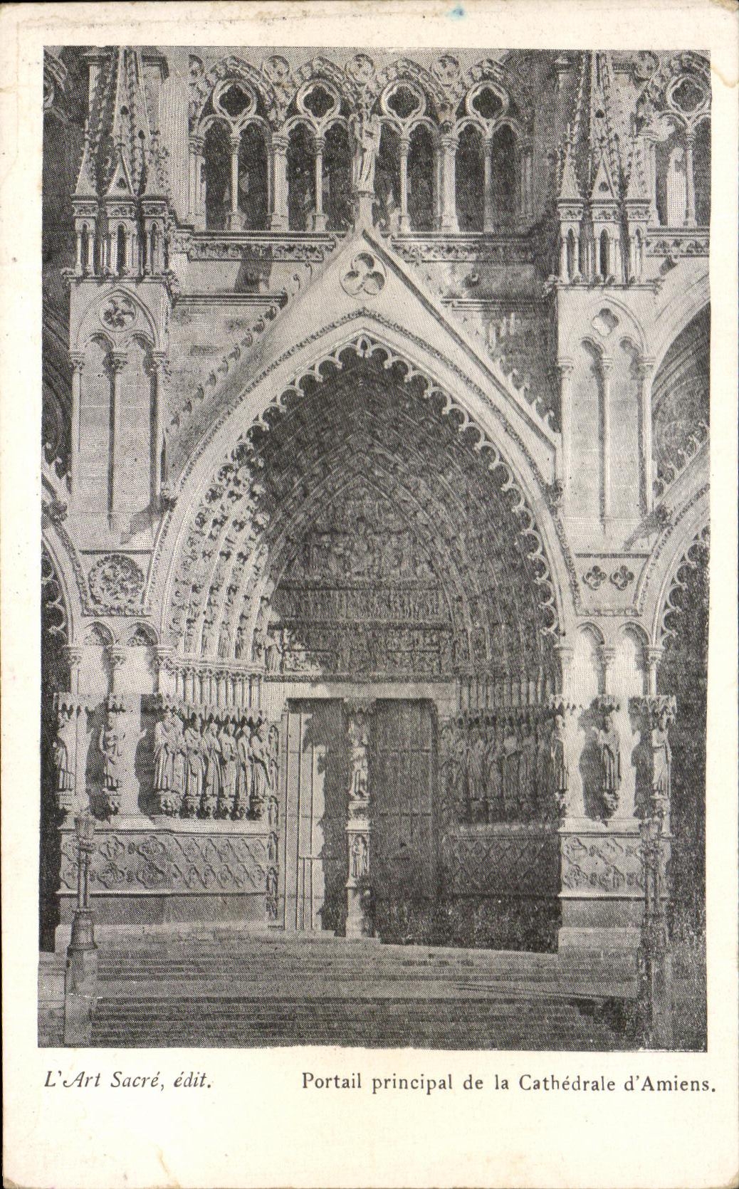CPA Portail principal de la Cathedrale d'Amiens