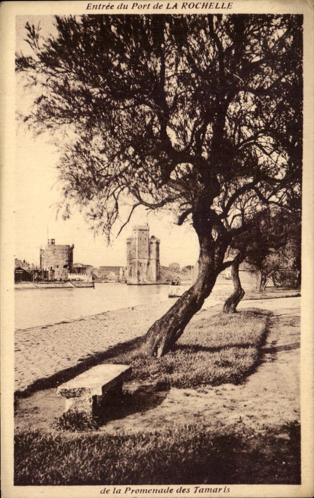 Entrée du Port de LA ROCHELLE — de la Promenade des Tamaris — Bierge, éditeur