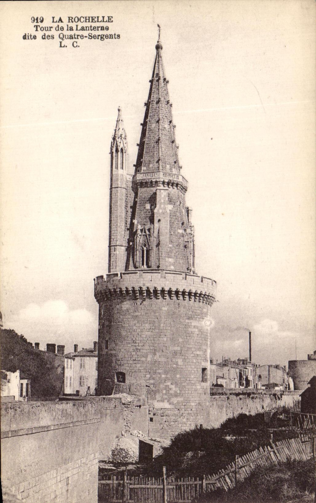 La Rochelle — Tour de la Lanterne (Tour des Quatre-Sergents) — L. C. n° 949