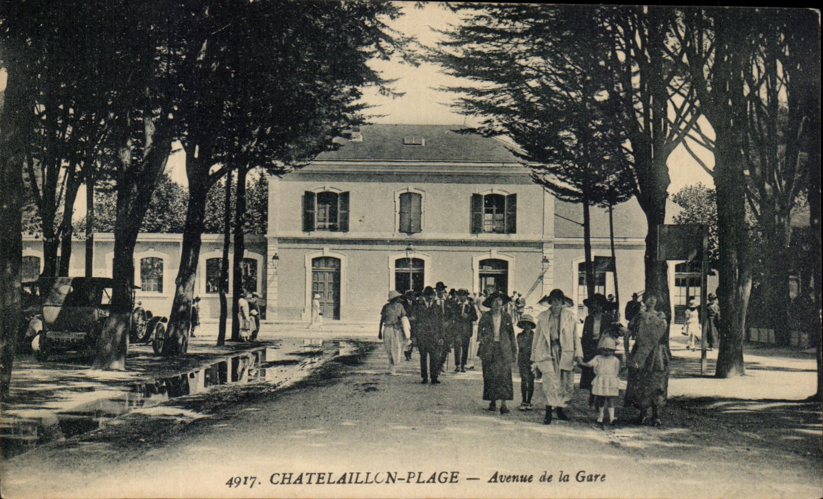 CPA Chatelaillon Plage Avenue De La Gare