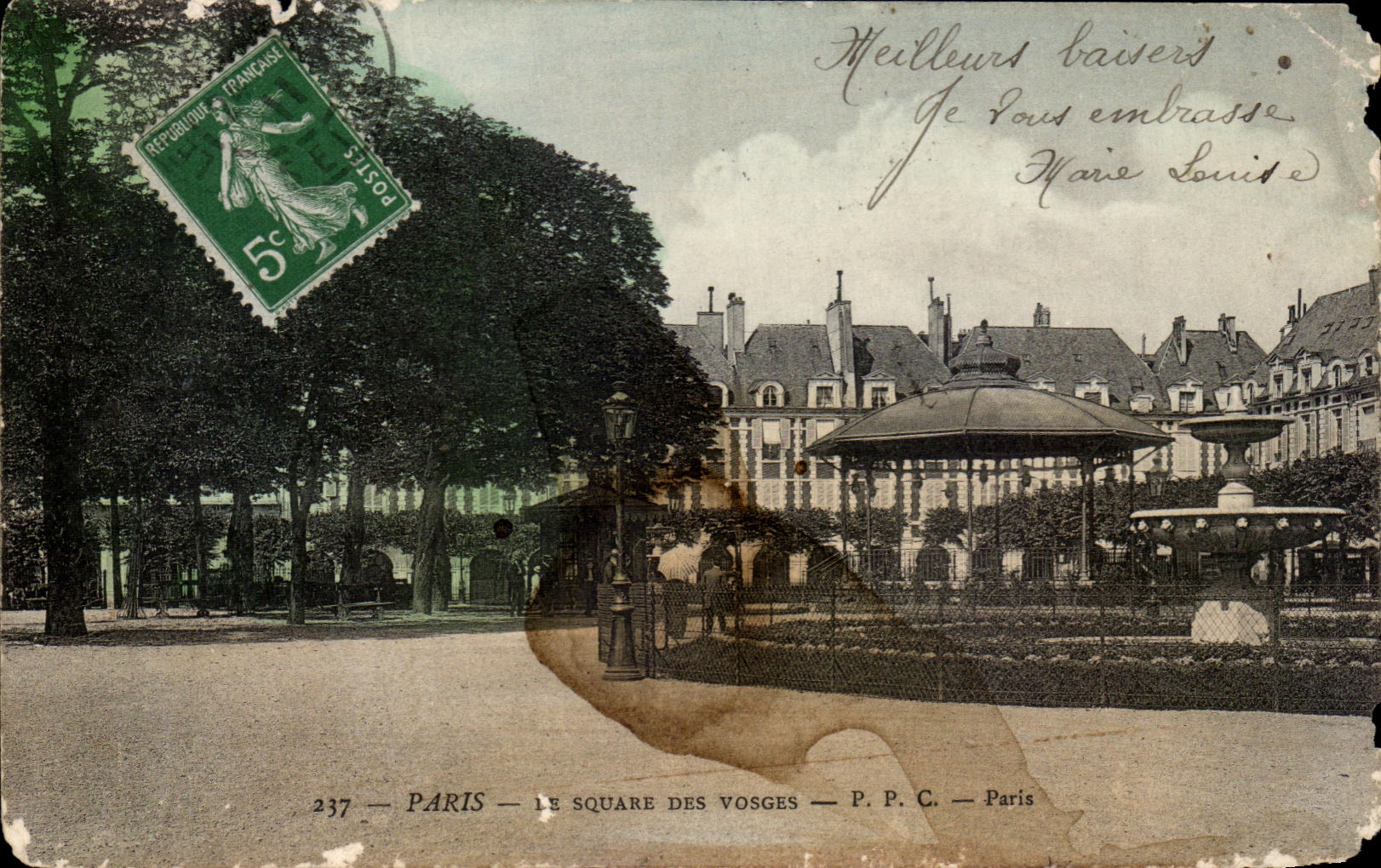 CPA Paris Le Square Des Vosges