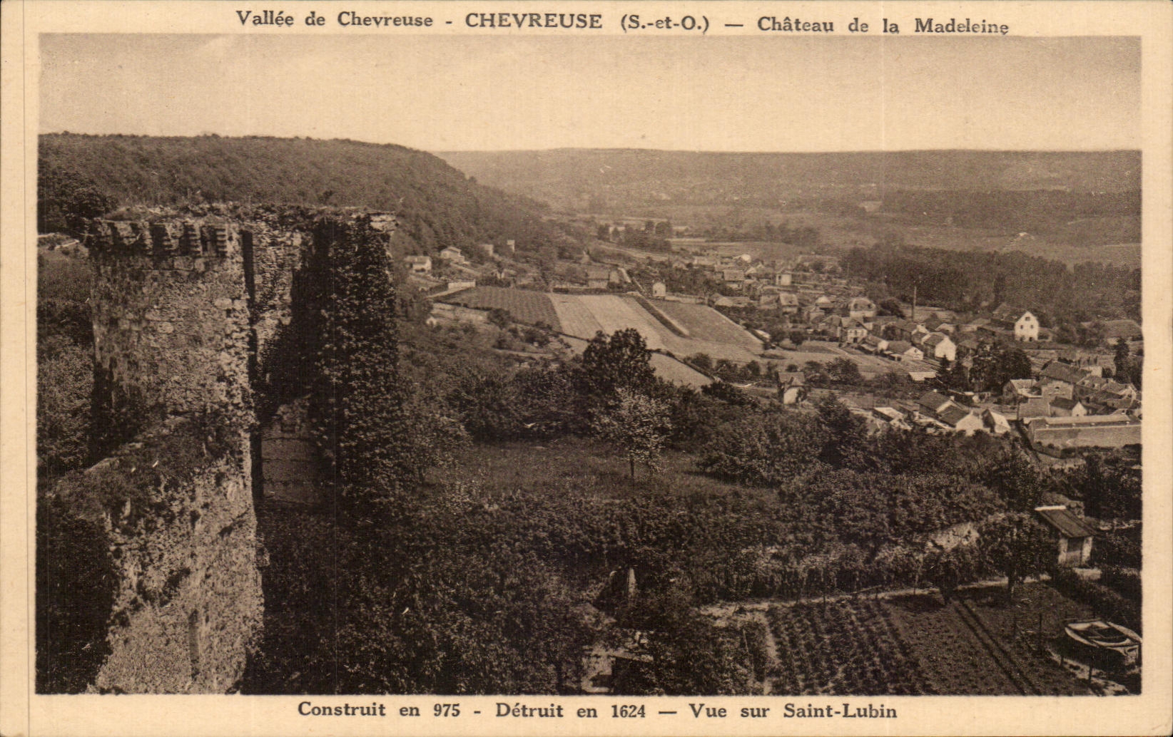 CPA Vallee De Chevreuse Chateau De La Madeleine Vue sur Saint Lubin