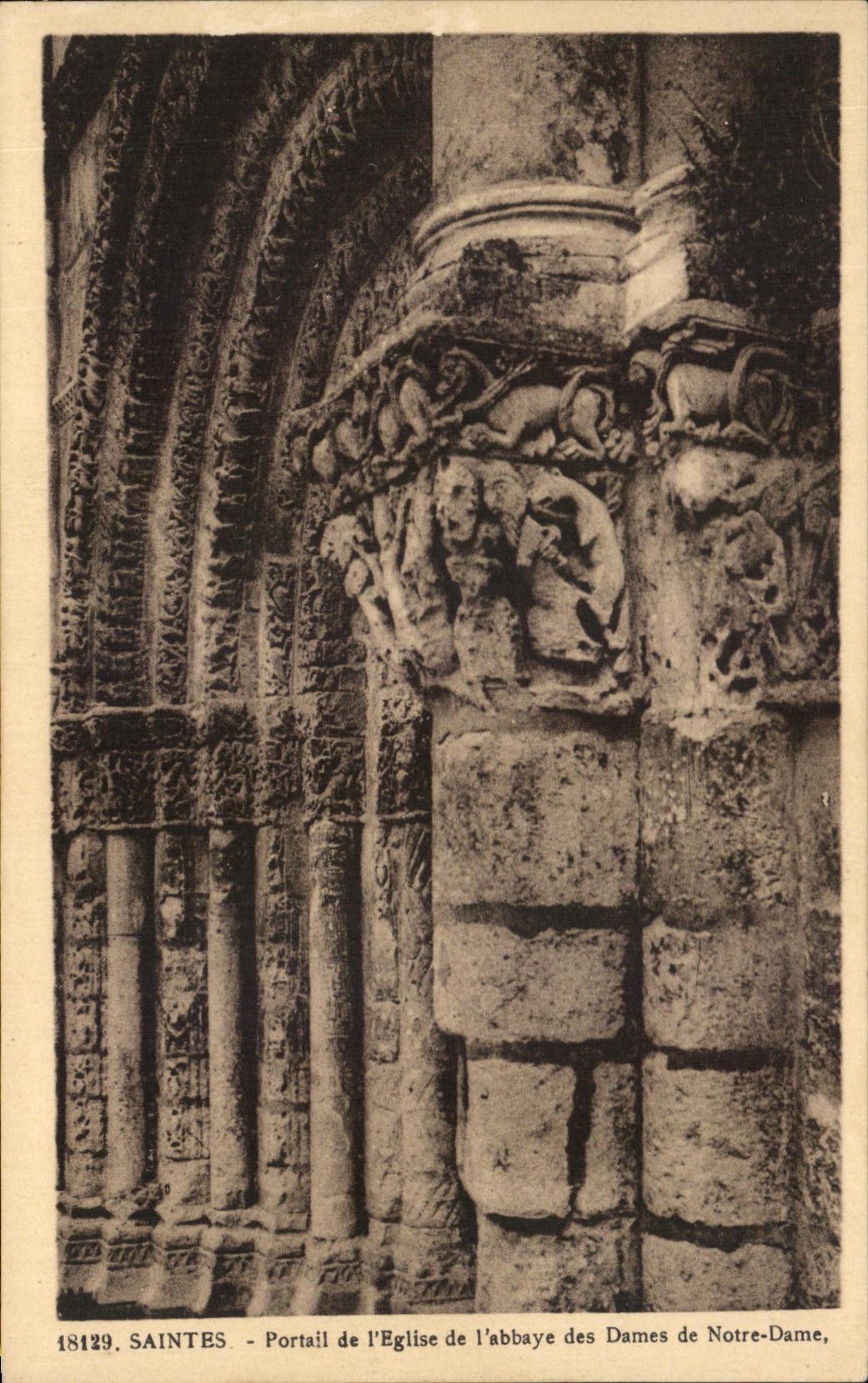 Saintes - Portail de l'église de l'abbaye des Dames de Notre-Dame — éditeur CPAPHIL, n° 18129