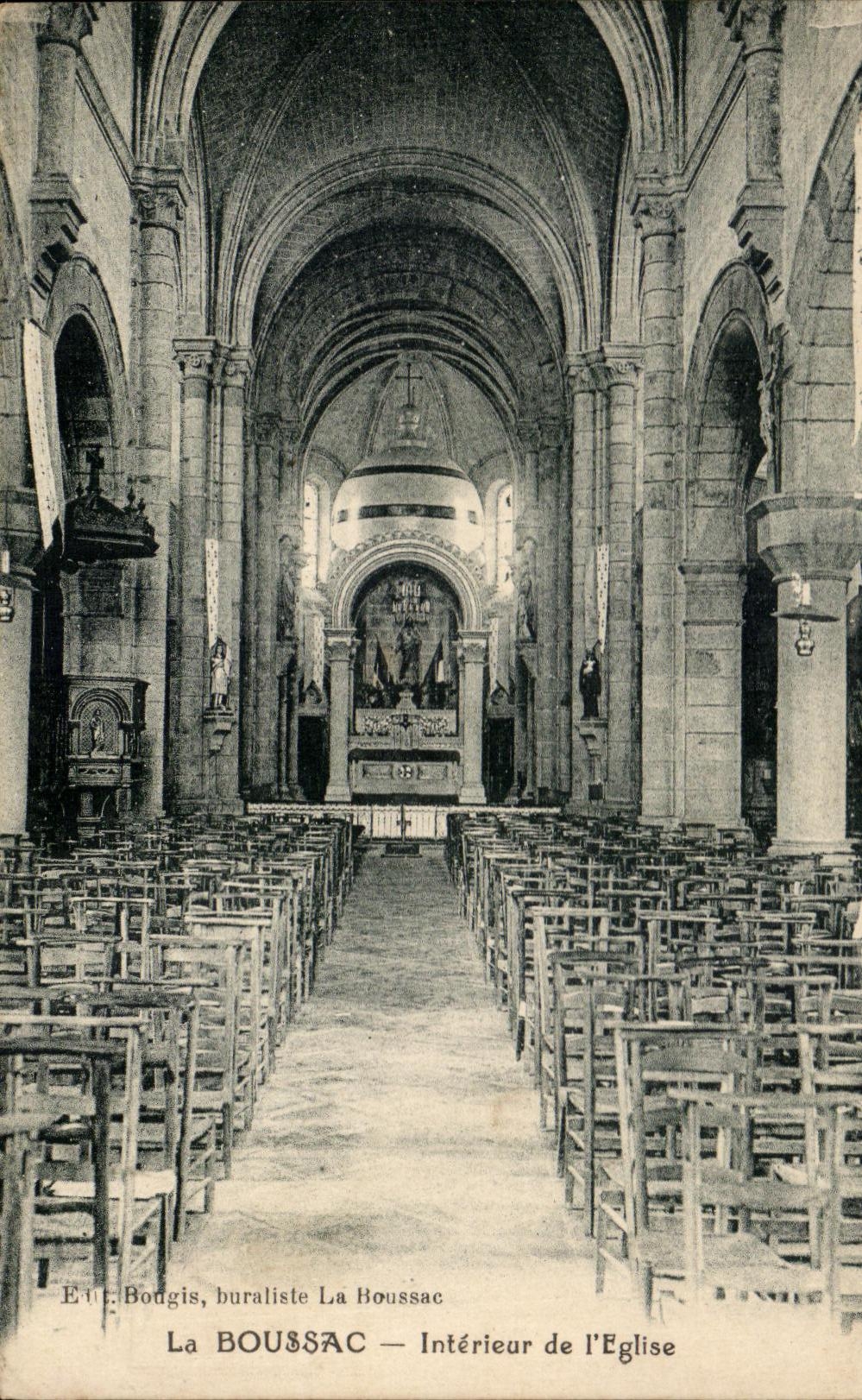 CPA La Boussac Interieur de I'Eglise