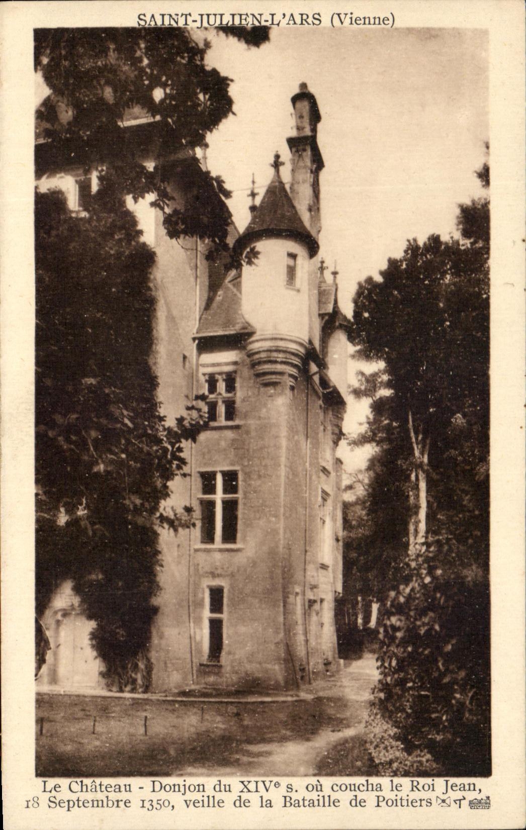 CPA Le Chateau Donjon Saint Julien l'ars