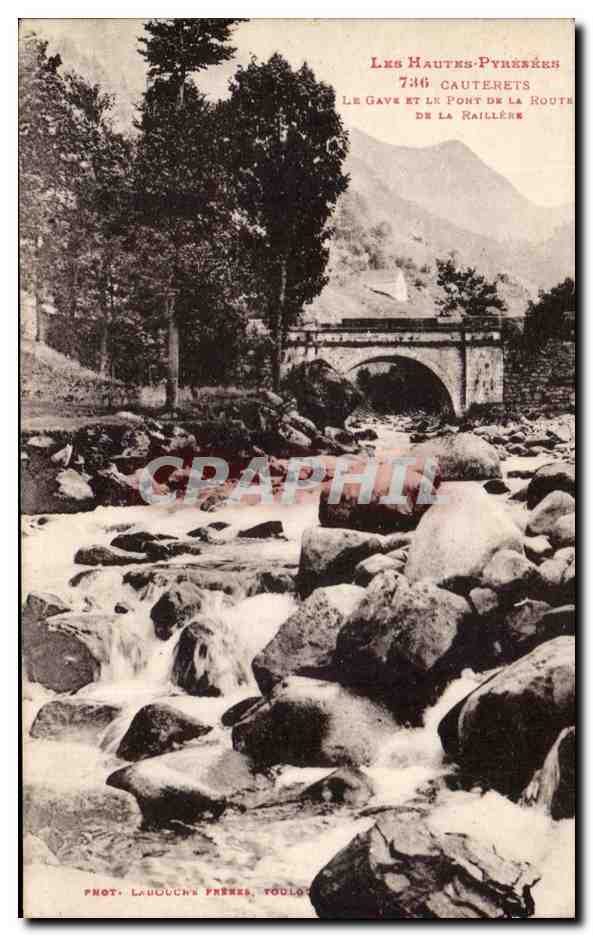 Der Gave und die Brücke von La Raillère — Les Hautes-Pyrénées — Foto von Laouche, Toulouse