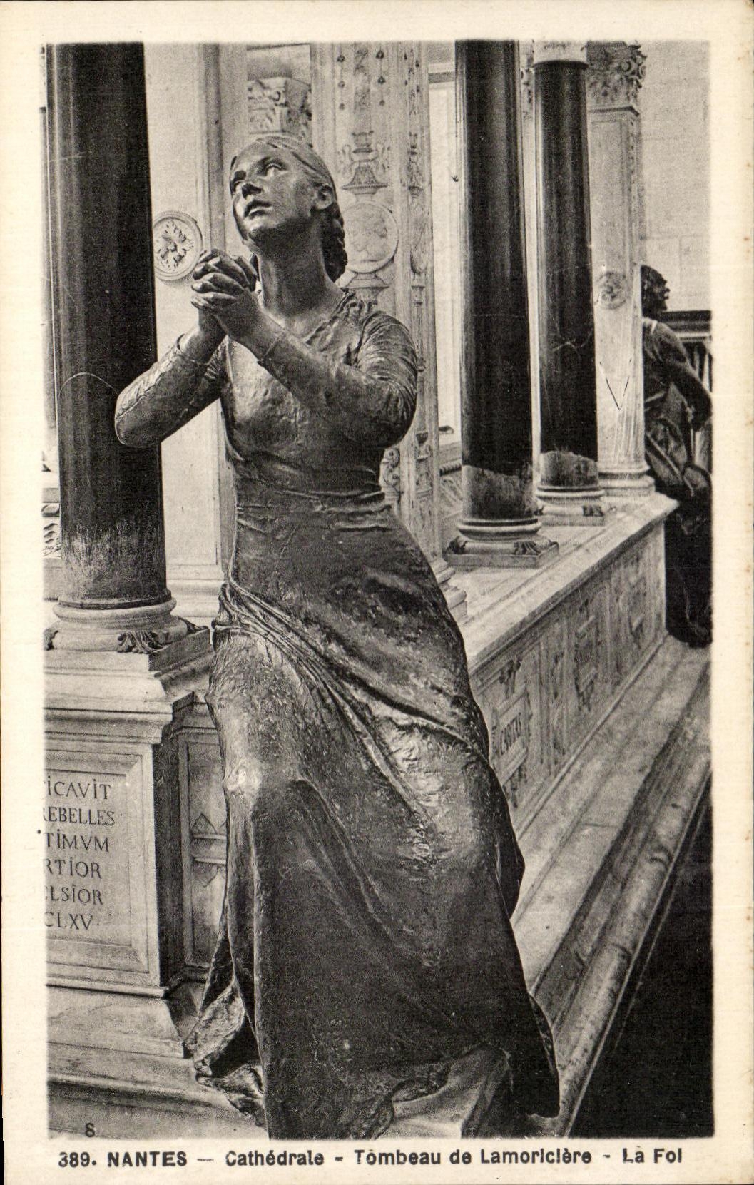 CPA Nantes Cathedrale Tombeau De Lamoriciere la foi 