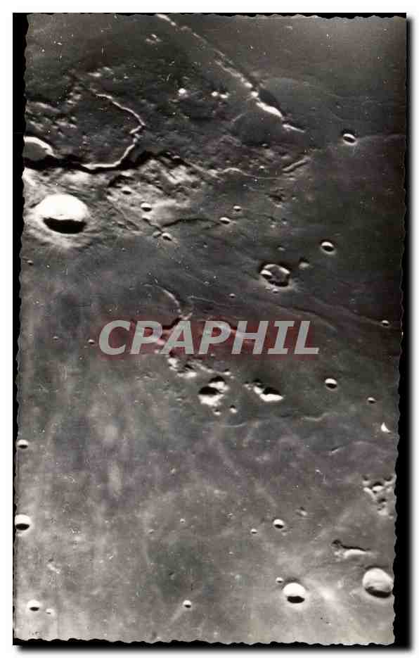 Lune — Cirques, montagnes et vallées lunaires — Observatoire du Pic-du-Midi, Bagnères-de-Bigorre