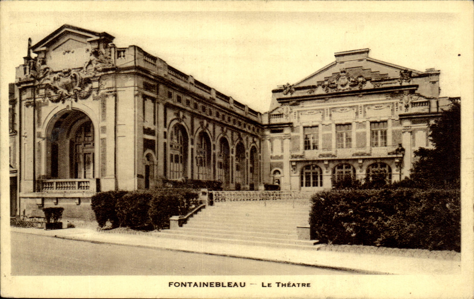 Fontainebleau — El Teatro — Editor desconocido, número de serie no visible