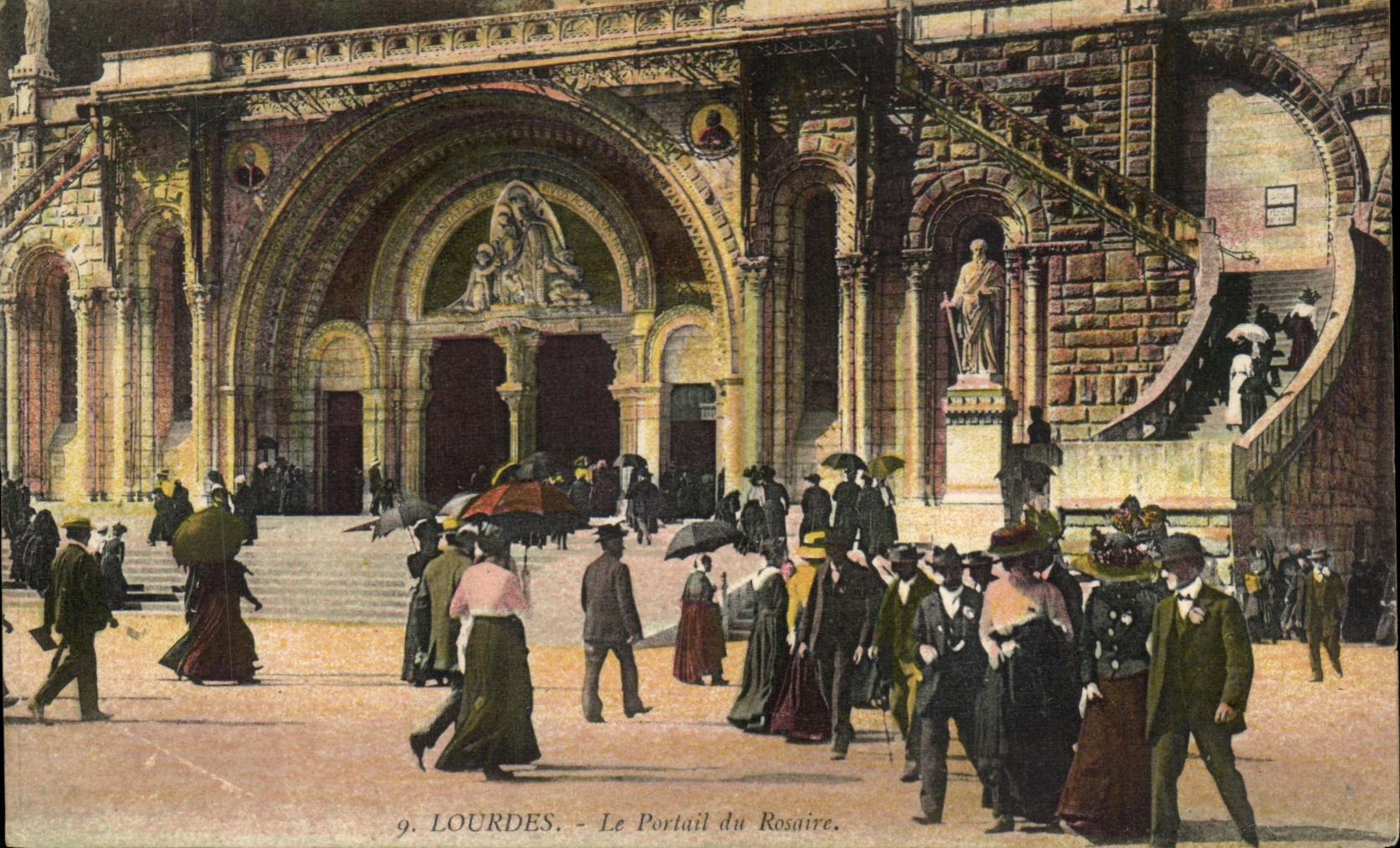 CPA Lourdes Le Portail Du Rosaire