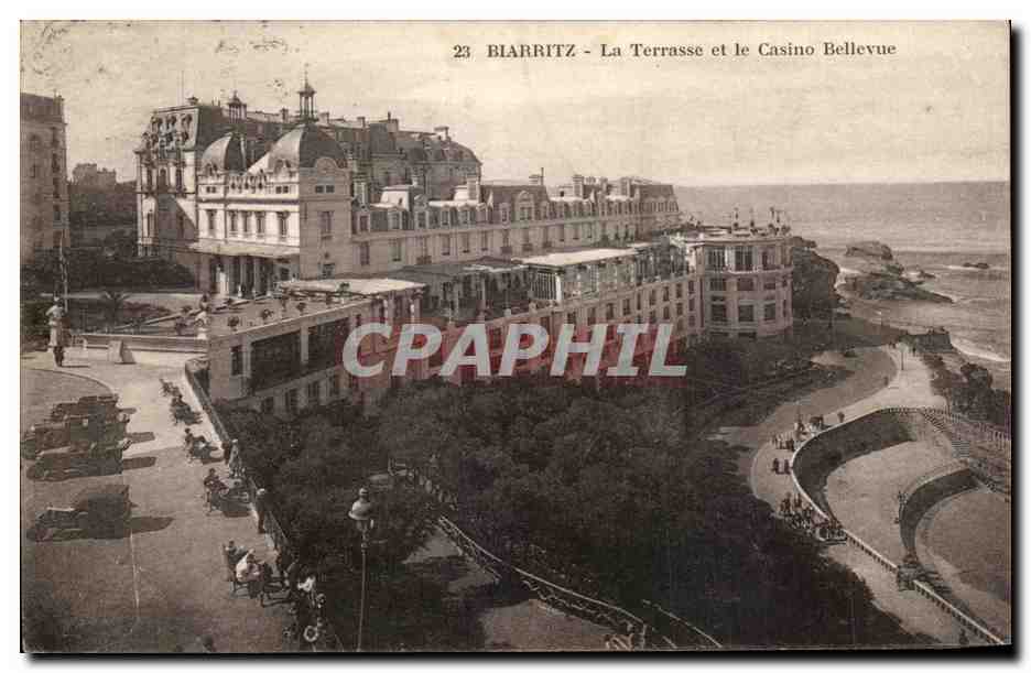 CPA Biarritz La Terrasse et le Casino Bellevue