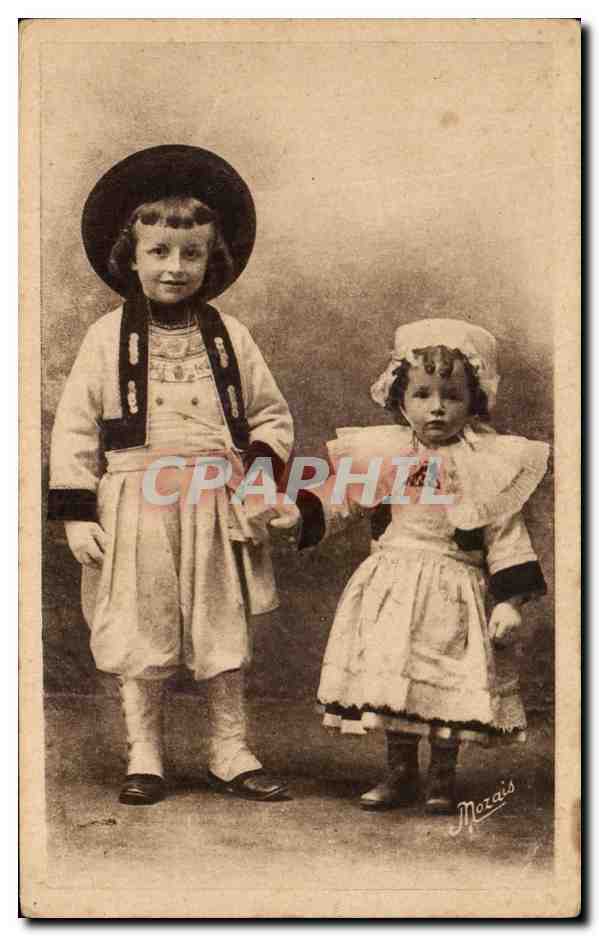 CPA Ma Douce Bretagne Petits enfunts du Finistere Folklore Costume 