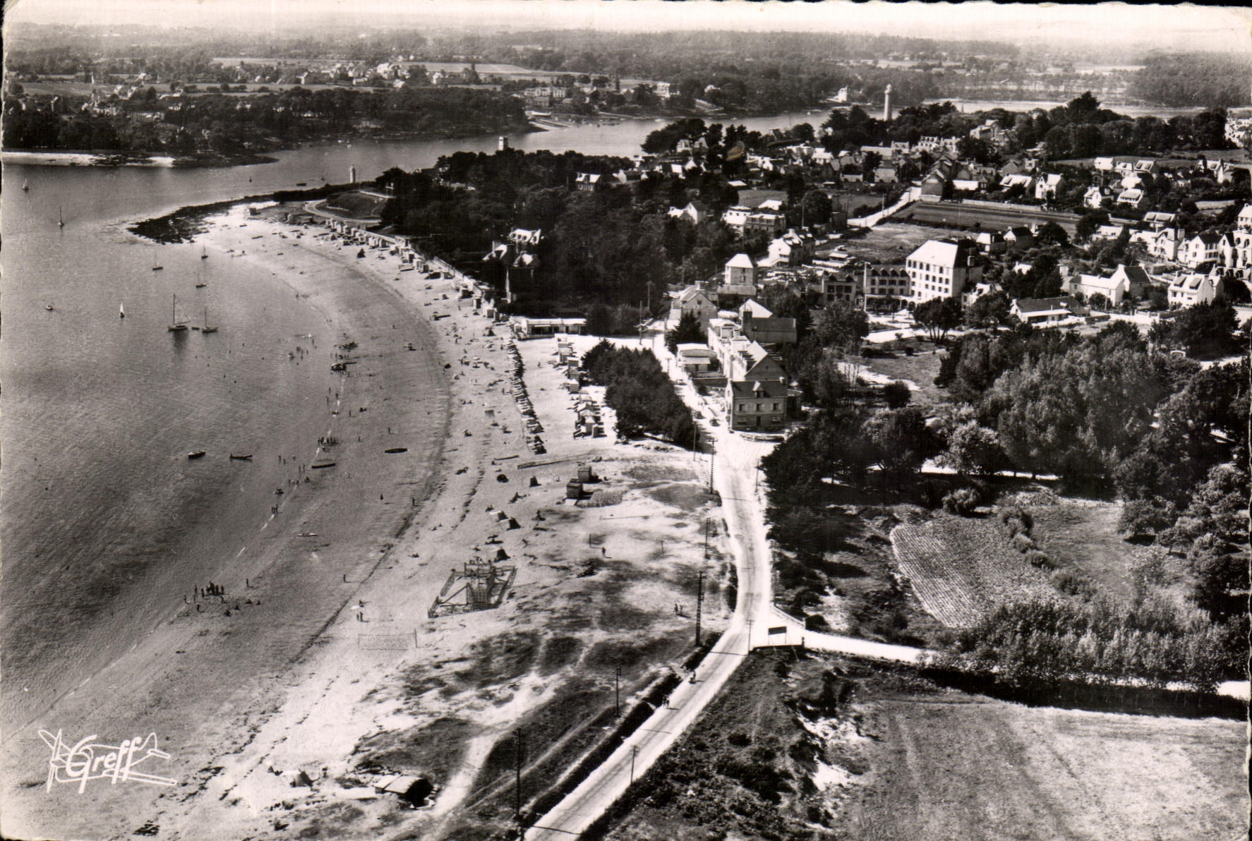 CPSM En Bretagne Benodet Vue aerienne La Plage Vallee de l'Odet et Phare du Coq