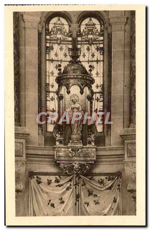 Édicule de la Vierge miraculeuse du Sourire — au-dessus de la Châsse de Sainte Thérèse de l'Enfant-Jésus — CPAPHIL
