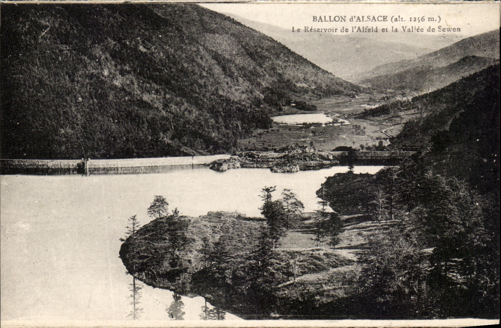 Ballon d'Alsace (alt. 1256 m.) — Le Réservoir de l'Alfeld et la Vallée de Sewen — Cartes 'La Cigogne', Strasbourg